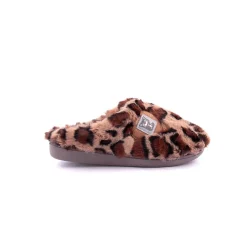 Chinelo UAUH!