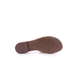 Chinelo WALKWELL