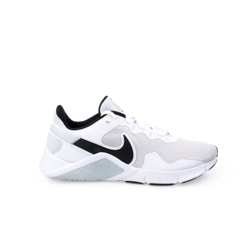 Sapatilha NIKE Legend Essential 2